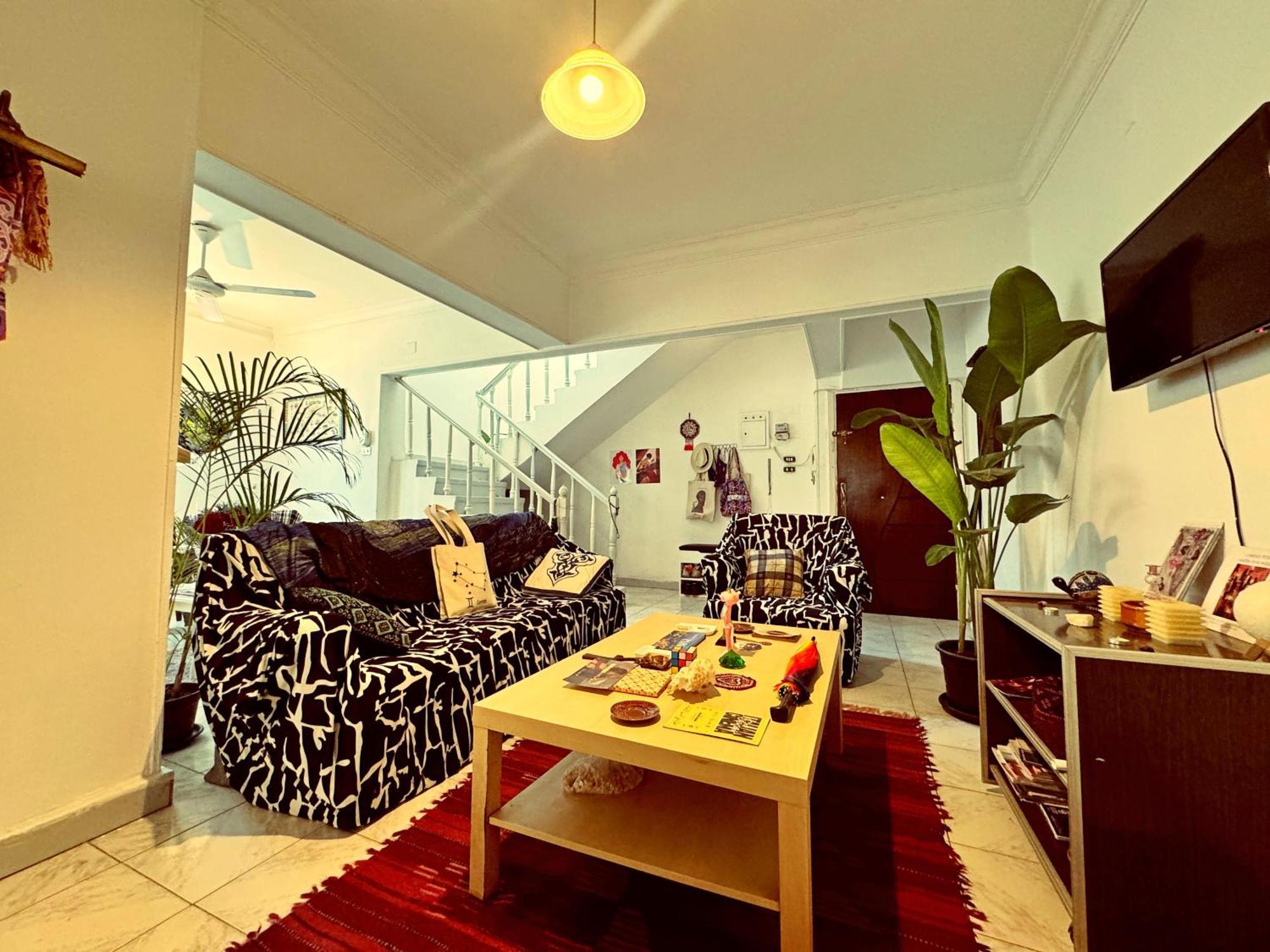 Large Room With Its Own Balcony Kairo Exteriör bild